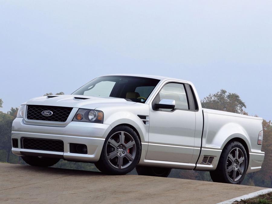  Ford F-150 SVT Lightning Concept 2003 года  (фото 5 из 5)